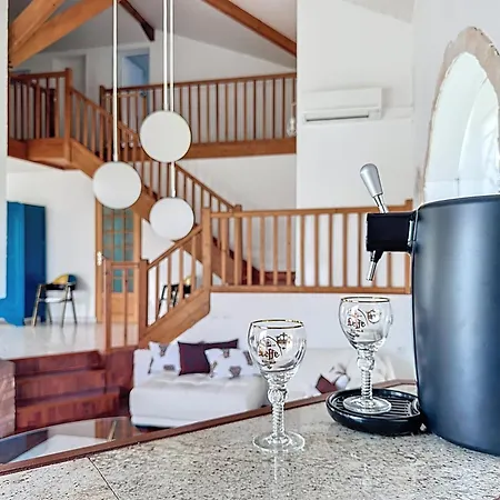 Le Relais - Groupe - Bbq - Babyfoot - Pingpong- Netflix- Clim * Horsarrieu