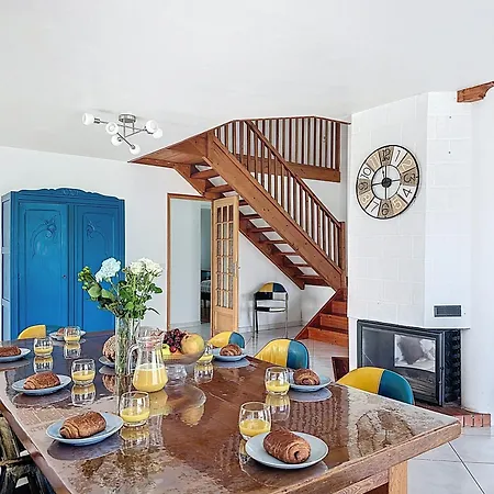 Le Relais - Groupe - Bbq - Babyfoot - Pingpong- Netflix- Clim