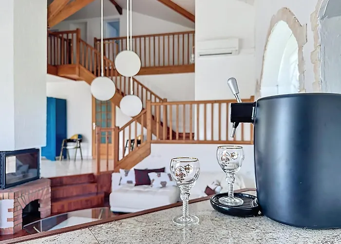 Le Relais - Groupe - Bbq - Babyfoot - Pingpong- Netflix- Clim * Horsarrieu